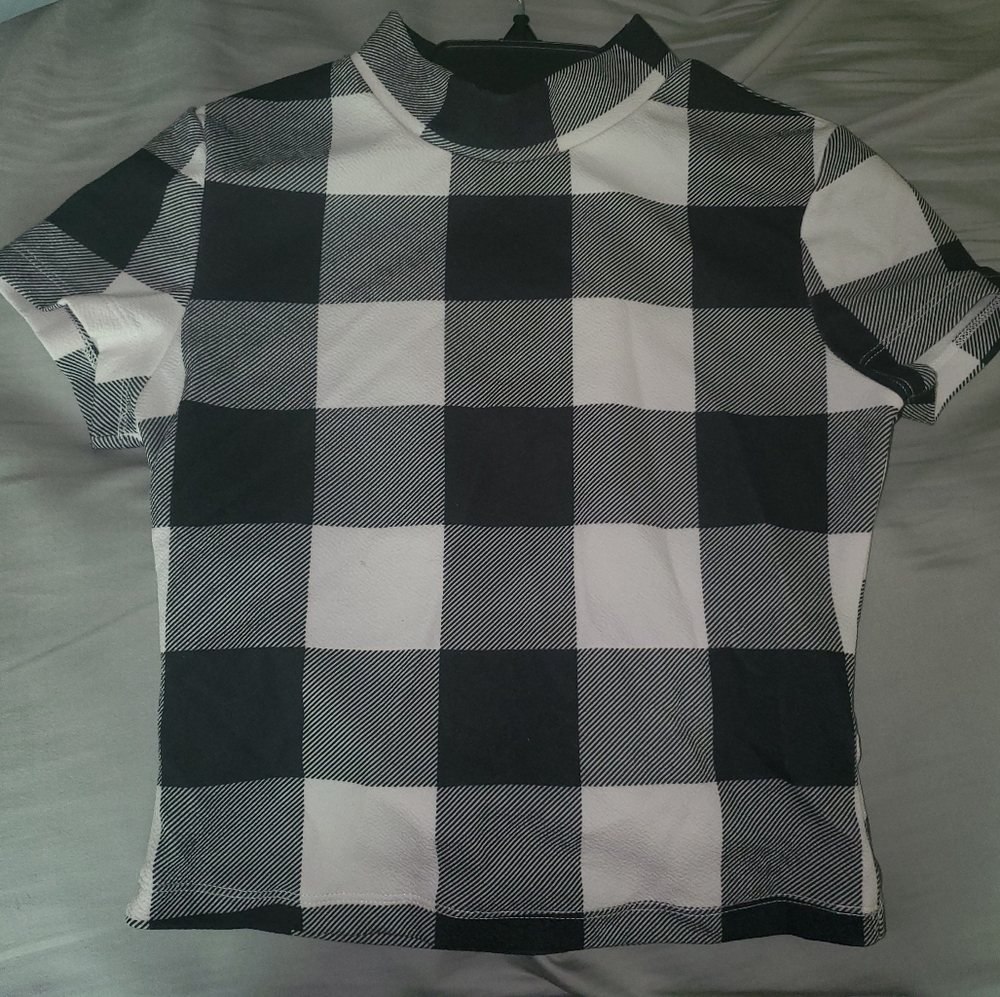 Shein Checkered Mock-Neck Crop